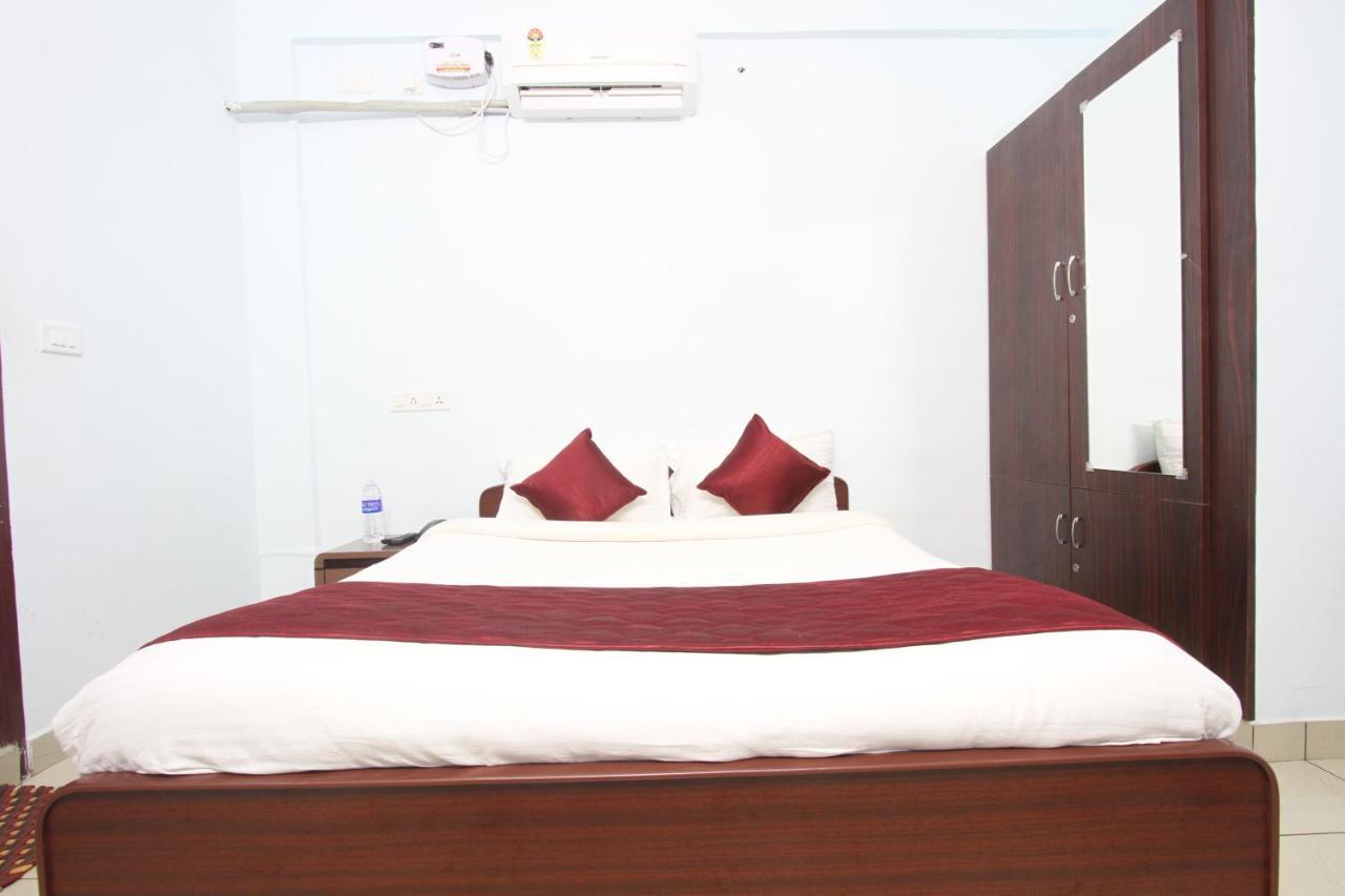 Lakshana Service Apartment - Big Temple טנג'בור מראה חיצוני תמונה